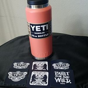 Yeti 36 oz new with tags & 6 yeti stickers.